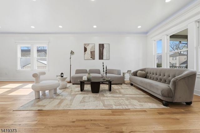 47 Darling Ave, Bloomfield Twp., NJ 07003