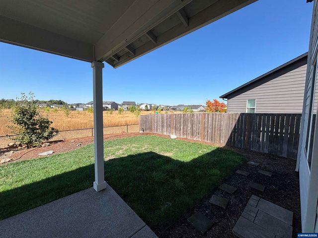 4325 Somerset Dr NE, Albany, OR 97322