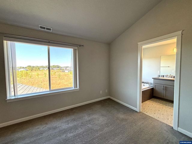 4325 Somerset Dr NE, Albany, OR 97322