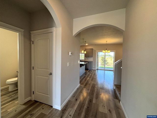 4325 Somerset Dr NE, Albany, OR 97322