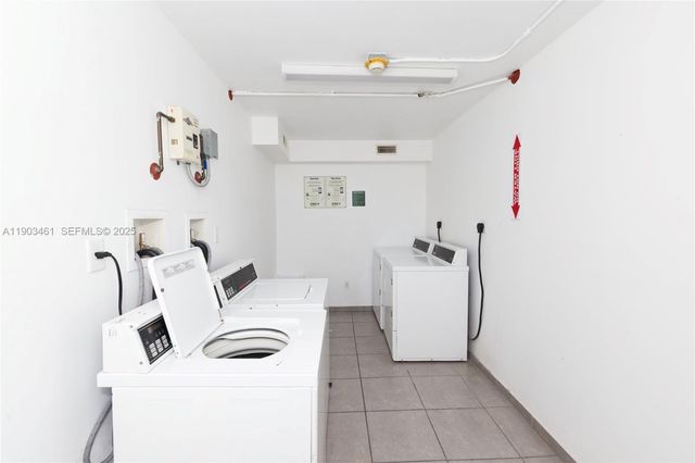 2903 N Miami Beach Boulevard 806, North Miami Beach, FL 33160