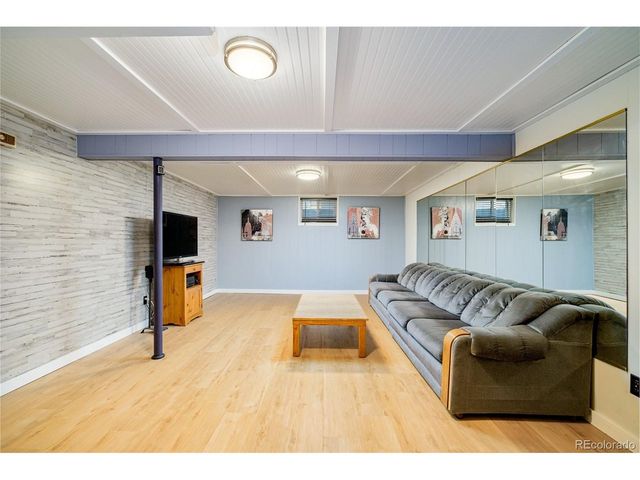 3073 S Xanthia St, Denver, CO 80231