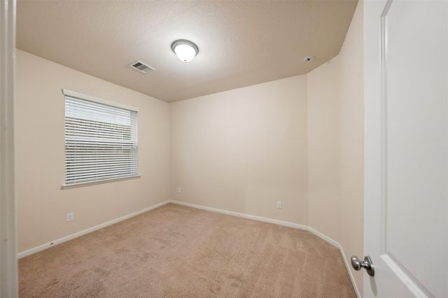 5182 Echo Falls Drive, Alvin, TX 77511