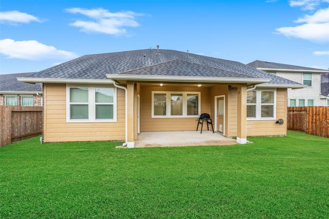 5182 Echo Falls Drive, Alvin, TX 77511