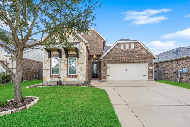 5182 Echo Falls Drive, Alvin, TX 77511