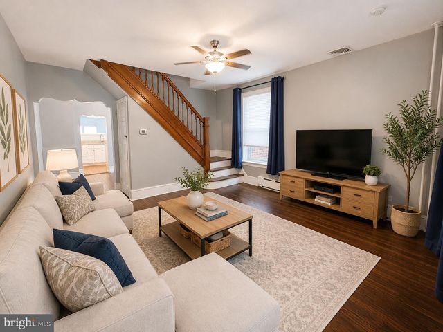 495 LEMONTE ST, Philadelphia, PA 19128