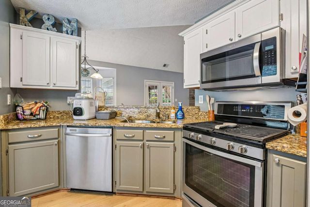 3582 Ridings Court NW, Kennesaw, GA 30144