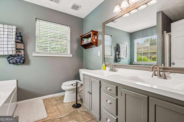 3582 Ridings Court NW, Kennesaw, GA 30144