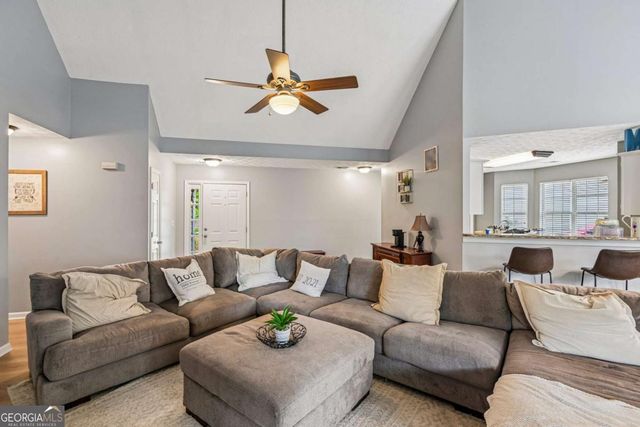 3582 Ridings Court NW, Kennesaw, GA 30144