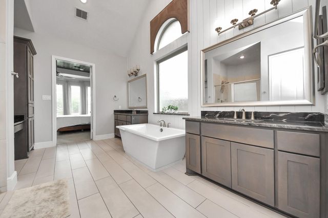 10611 Sawmill Park Drive, Missouri City, TX 77459
