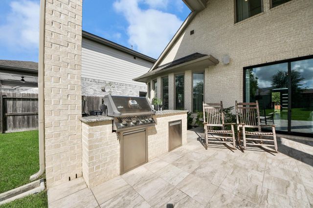10611 Sawmill Park Drive, Missouri City, TX 77459