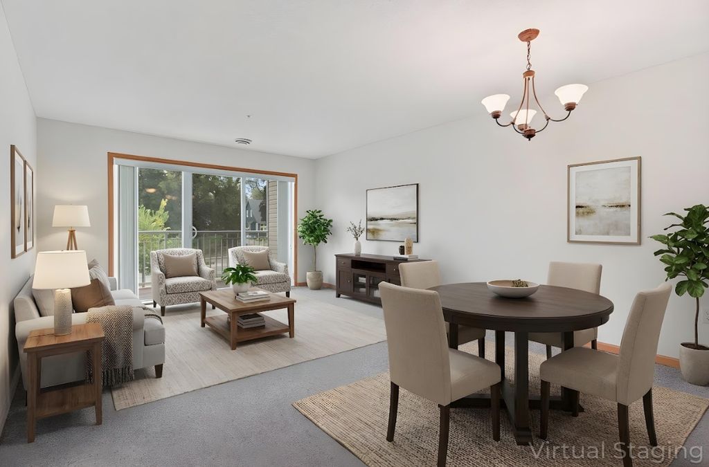 2231 Penn Place 209, North Saint Paul, MN 55109