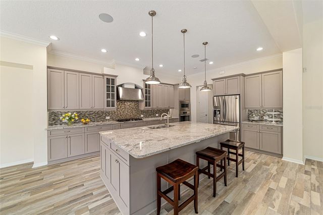 2404 SE 79TH STREET, Ocala, FL 34480