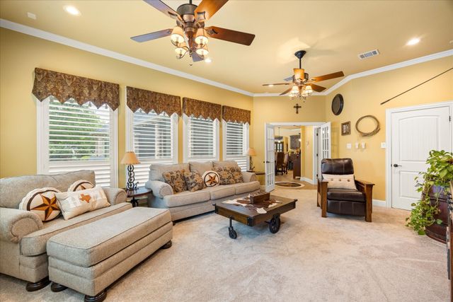 7400 Fox Run Court, Granbury, TX 76049