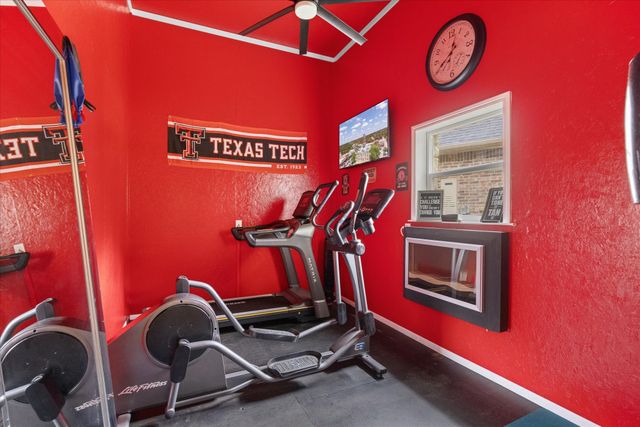 7400 Fox Run Court, Granbury, TX 76049