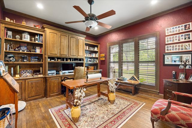 7400 Fox Run Court, Granbury, TX 76049