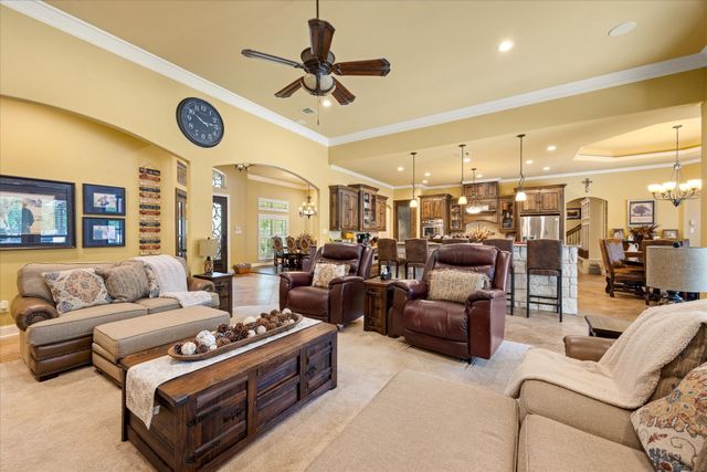 7400 Fox Run Court, Granbury, TX 76049