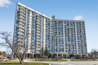 40 N Tower Road 9K, Oak Brook, IL 60523