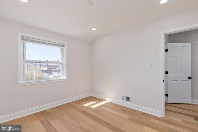 8339 KAVANAGH RD, Dundalk, MD 21222