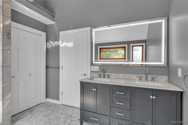 5312 Wood Avenue, Hamburg, NY 14075