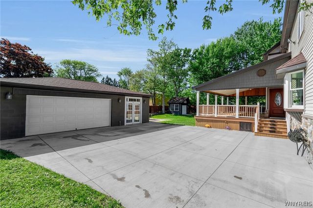 5312 Wood Avenue, Hamburg, NY 14075