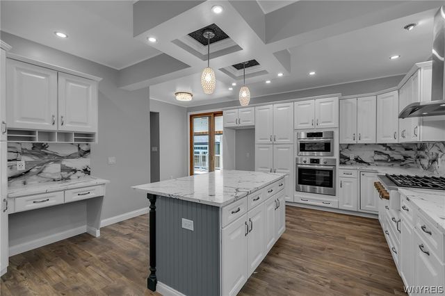 5312 Wood Avenue, Hamburg, NY 14075