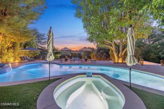 4430 Natoma Avenue, Woodland Hills, CA 91364