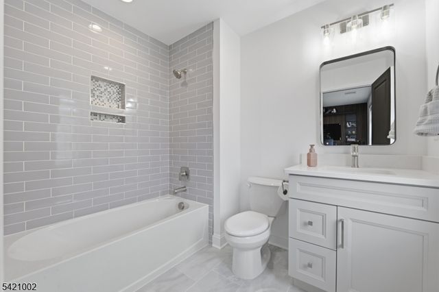 521 Hillsborough Rd, Hillsborough Twp., NJ 08844