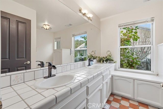 40484 Goldside Drive, Oakhurst, CA 93644