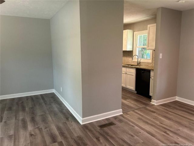 1726 Wayne Lane, Fayetteville, NC 28304
