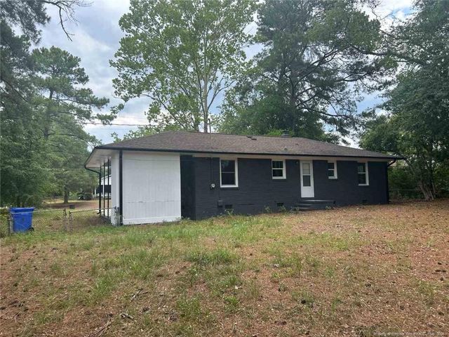 1726 Wayne Lane, Fayetteville, NC 28304