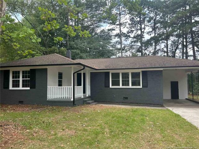 1726 Wayne Lane, Fayetteville, NC 28304