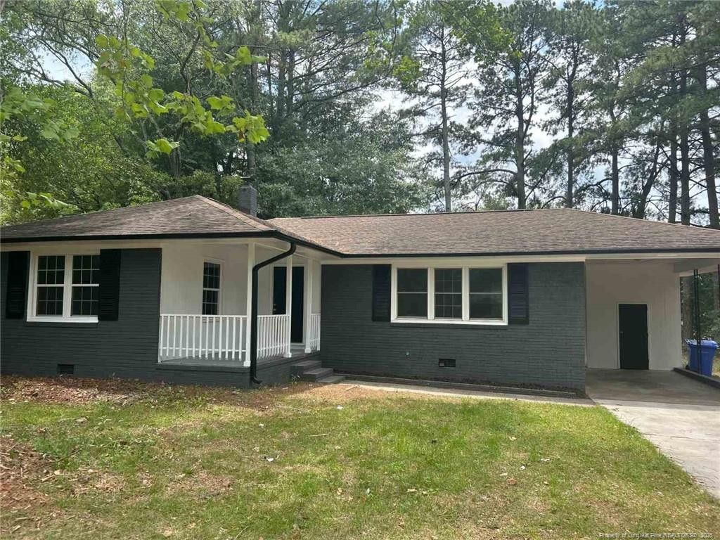 1726 Wayne Lane, Fayetteville, NC 28304