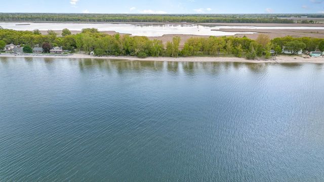 430 Ricoma Beach Road, Bay City, MI 48706