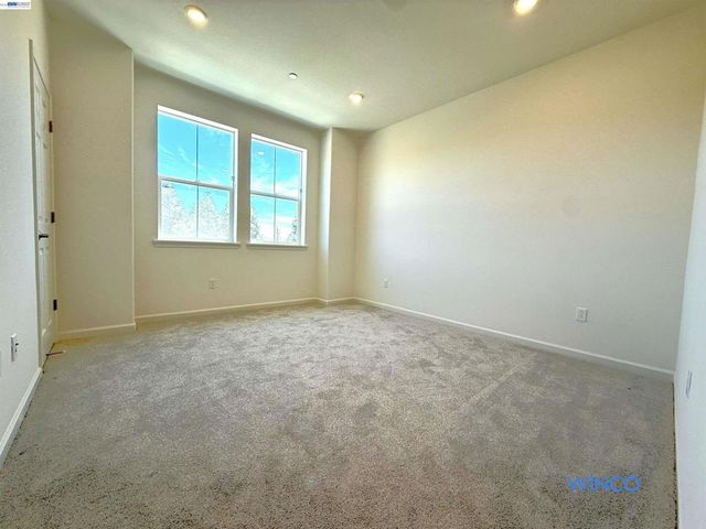 3810 Norbridge Ave, Castro Valley, CA 94546