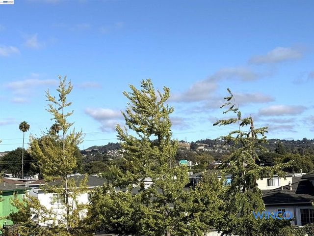 3810 Norbridge Ave, Castro Valley, CA 94546