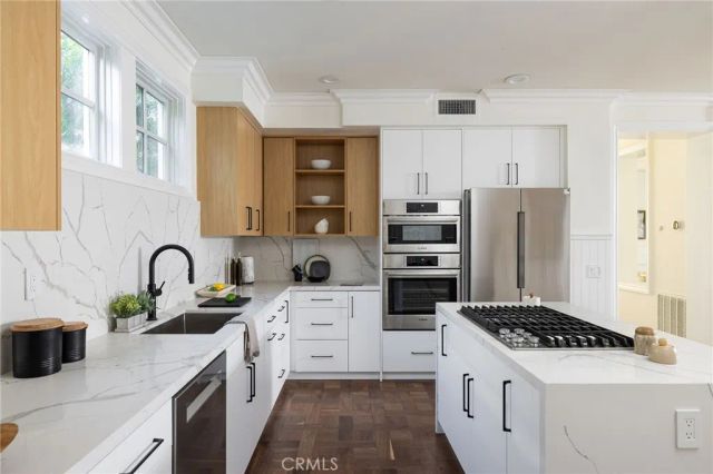 30 Long Bay, Newport Beach, CA 92660