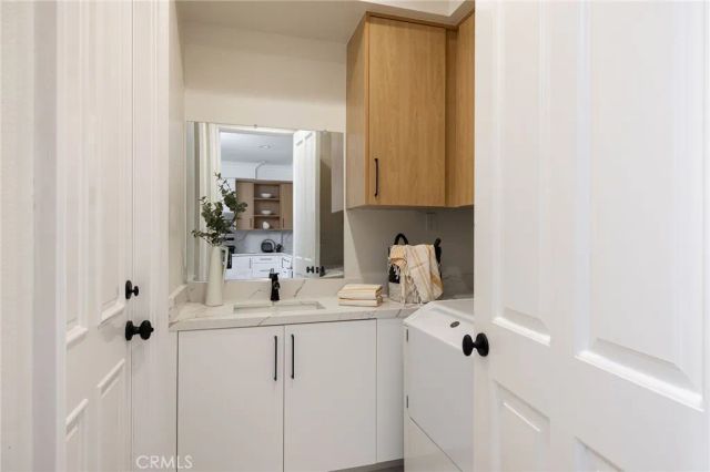 30 Long Bay, Newport Beach, CA 92660