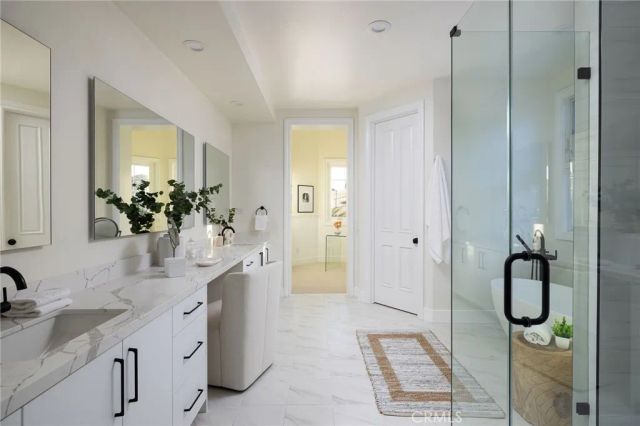 30 Long Bay, Newport Beach, CA 92660