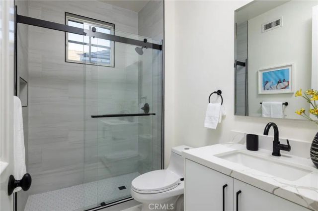 30 Long Bay, Newport Beach, CA 92660