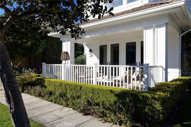 30 Long Bay, Newport Beach, CA 92660