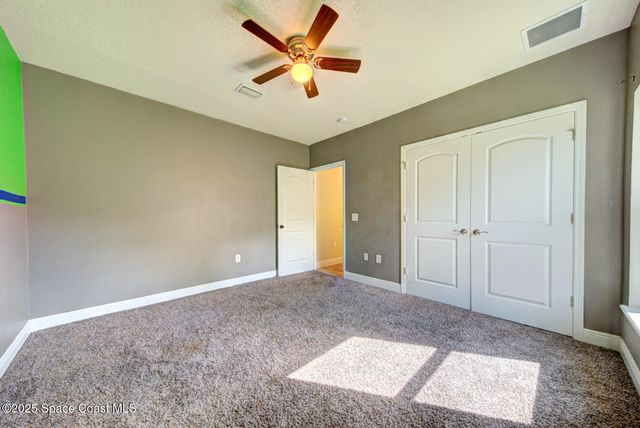 531 Topeka Road SW, Palm Bay, FL 32908