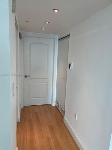 2101 Brickell Ave 1709, Miami, FL 33129