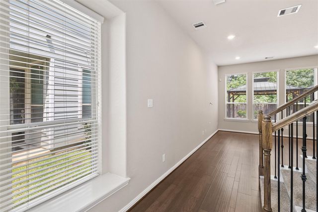 134 Moon Dance Court, Conroe, TX 77304