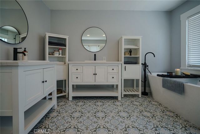 24 Lindero, Long Beach, CA 90803