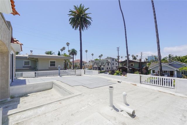 24 Lindero, Long Beach, CA 90803