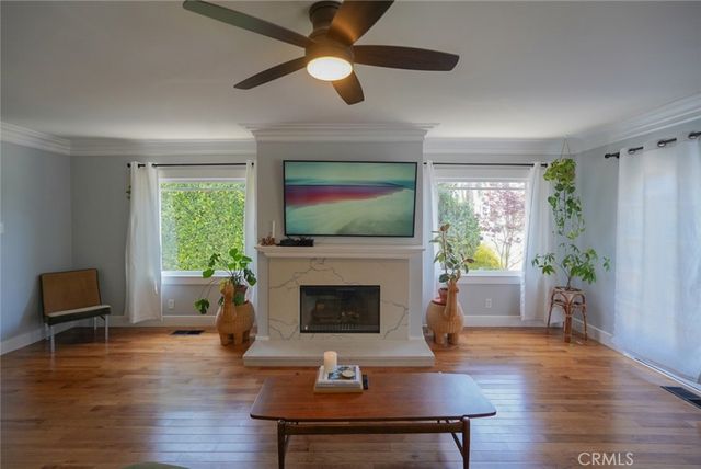24 Lindero, Long Beach, CA 90803