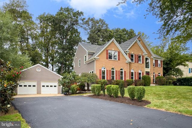 7822 THOR DR, Annandale, VA 22003
