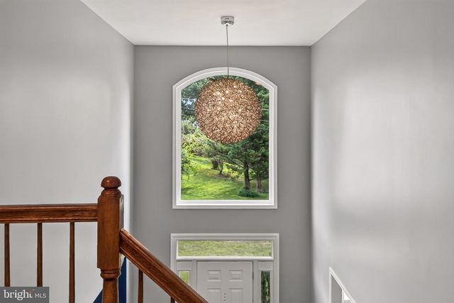 7822 THOR DR, Annandale, VA 22003