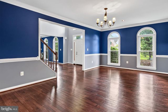7822 THOR DR, Annandale, VA 22003